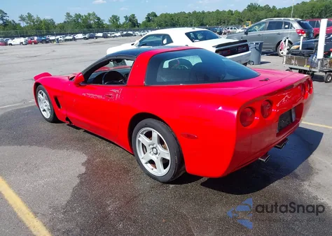 1998 Chevrolet Corvette z USA, uszkodzony, nr VIN 1G1YY22G8W5124409